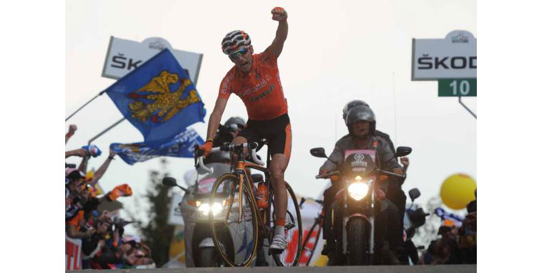 Giro d'Italia 2011: Ο Anton νικητής στην κορυφή του Zoncolan